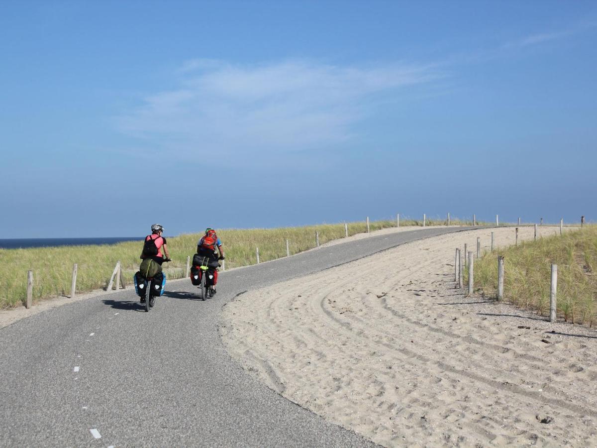 Charming Holiday Home In Egmond Aan Zee Near Seabeach Ngoại thất bức ảnh